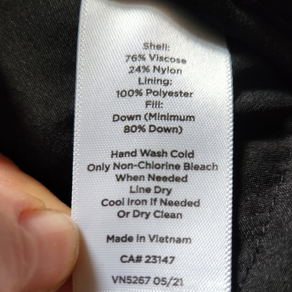 Talbots Quilted Down Filled plush Velvet Puffer Jacket Classy Holidays Black 10 - Picture 7 of 8